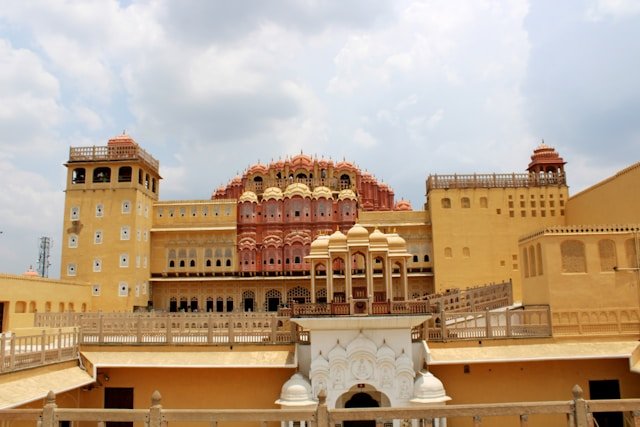 Rajasthan Heritage Budget Land Package