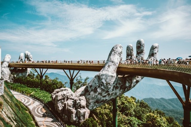 Vietnam Discovery Tour Package